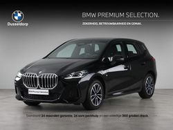Saphirschwarz metallic (zwart metallic) Gebruikt 2024 BMW 225 Active Tourer Comfort Edition MPV | € 34.950 (Super prijs)