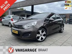 Bruin Gebruikt 2012 Kia Rio Plus Hatchback | € 5.950 (Eerlijke prijs)