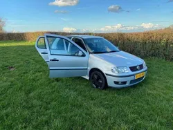 Zilver Gebruikt 2000 VW Polo Comfortline Hatchback | € 3.500 (Duur)