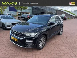 Zwart Gebruikt 2020 VW T-Roc Business SUV | € 21.894 (Eerlijke prijs)