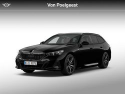 Bmw individual thunder metallic Nieuw 2025 BMW 530e M Sport Stationwagen | € 91.638 (Eerlijke prijs)