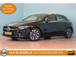 Zwart (metallic) Gebruikt 2023 Mercedes A180 Business Hatchback | € 28.888 (Goede deal)