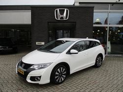 Wit Gebruikt 2015 Honda Civic Lifestyle Stationwagen | € 14.250 (Iets duurder)