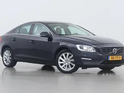 Blauw Gebruikt 2017 Volvo S60 Sedan | € 19.400 (Eerlijke prijs)