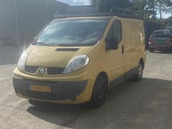 Geel Gebruikt 2010 Renault Trafic Van | € 1.900 (Goede deal)