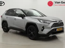 Grijs Gebruikt 2021 Toyota RAV4 Hybrid SUV | € 38.999 (Eerlijke prijs)