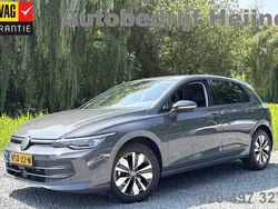 Grijs Gebruikt 2024 VW Golf VIII Edition Hatchback | € 28.445 (Goede deal)