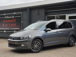 Grijs Gebruikt 2016 VW Touran Highline MPV | € 19.940 (Eerlijke prijs)