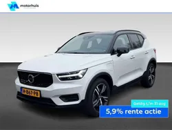 Wit, metallic lak Gebruikt 2020 Volvo XC40 R-Design SUV | € 29.930 (Goede deal)