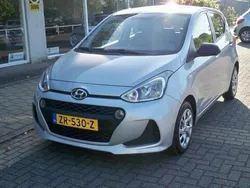 Grijs Gebruikt 2018 Hyundai i10 Hatchback | € 8.950 (Eerlijke prijs)