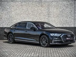 Grijs Gebruikt 2020 Audi A8L Proline Sedan | € 65.950