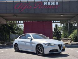 Zilver Gebruikt 2022 Alfa Romeo Giulia Ti Sedan | € 38.750 (Eerlijke prijs)