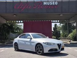 Zilver Gebruikt 2022 Alfa Romeo Giulia Ti Sedan | € 38.750 (Goede deal)