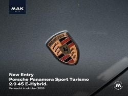 Grijs Gebruikt 2022 Porsche Panamera S E-Hybrid Sport Turismo Sedan | € 94.700 (Eerlijke prijs)