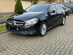 Zwart Gebruikt 2017 Mercedes A180 Hatchback | € 9.200 (Super prijs)