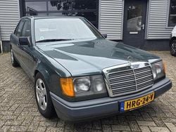 Gebruikt 1988 Mercedes E260 Sedan | € 7.950