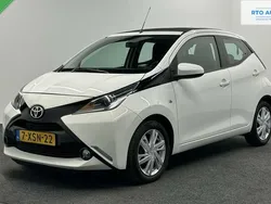 Wit Gebruikt 2014 Toyota Aygo X-clusiv Hatchback | € 5.500 (Eerlijke prijs)