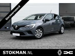 Grijs Gebruikt 2020 Renault Clio V Life Hatchback | € 13.900 (Eerlijke prijs)