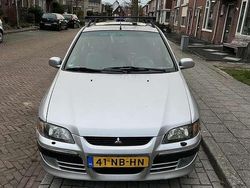 Grijs Gebruikt 2003 Mitsubishi Space Star MPV | € 875 (Eerlijke prijs)