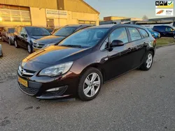 Bruin Gebruikt 2013 Opel Astra Business Stationwagen | € 2.500 (Eerlijke prijs)