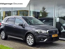 Zwart, metallic lak Gebruikt 2021 Suzuki SX4 S-Cross SUV | € 19.950 (Goede deal)