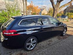 Blauw (metallic) Gebruikt 2016 Peugeot 308 GT-line Stationwagen | € 8.500 (Eerlijke prijs)