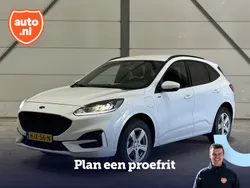 Wit, metallic lak Gebruikt 2021 Ford Kuga ST-Line SUV | € 20.695 (Super prijs)