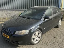 Zwart Gebruikt 2004 Audi A3 Sportback Hatchback | € 995 (Goede deal)