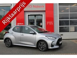 Grijs Gebruikt 2022 Toyota Yaris Limited Hatchback | € 23.900 (Eerlijke prijs)