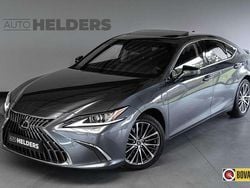 Grijs Gebruikt 2024 Lexus ES300 Executive Line Sedan | € 47.750 (Super prijs)