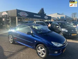 Blauw Gebruikt 2005 Peugeot 206 Cabriolet | € 1.999 (Goede deal)