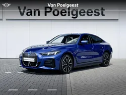 Blauw, metallic lak Gebruikt 2024 BMW i4 M Sport Sedan | € 46.900 (Super prijs)