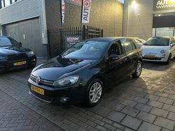 Zwart Gebruikt 2011 VW Golf VI Highline Hatchback | € 3.999 (Eerlijke prijs)