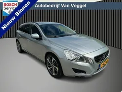 Grijs, metallic lak Gebruikt 2013 Volvo V60 Summum Stationwagen | € 7.500 (Super prijs)