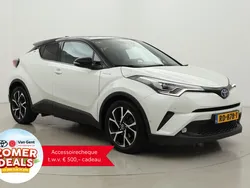 Wit Gebruikt 2017 Toyota C-HR SUV | € 19.499 (Iets duurder)