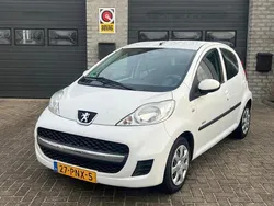 Wit Gebruikt 2011 Peugeot 107 Hatchback | € 2.495 (Eerlijke prijs)