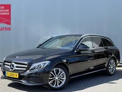 Zwart, metallic lak Gebruikt 2016 Mercedes C350 Edition Stationwagen | € 21.899