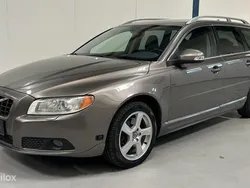 Beige Gebruikt 2009 Volvo V70 Summum Stationwagen | € 13.445 (Eerlijke prijs)