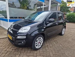 Zwart Gebruikt 2013 Fiat Panda Lounge Hatchback | € 7.450 (Eerlijke prijs)
