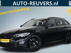 Zwart Gebruikt 2022 BMW 320e M Sport Stationwagen | € 35.900 (Super prijs)