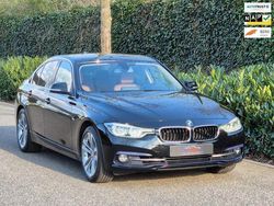 Zwart Gebruikt 2017 BMW 320 Executive Sedan | € 17.499 (Eerlijke prijs)
