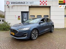 Blauw Gebruikt 2022 Ford Focus Style Hatchback | € 22.950 (Eerlijke prijs)