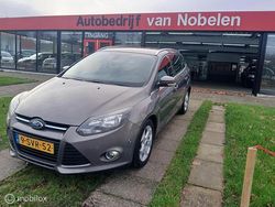 Bruin Gebruikt 2013 Ford Focus Titanium Stationwagen | € 6.800 (Iets duurder)