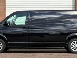 Zwart Gebruikt 2020 VW T6.1 Highline Van | € 20.850 (Eerlijke prijs)