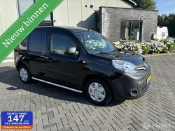 Zwart Gebruikt 2020 Renault Kangoo MPV | € 8.940 (Iets duurder)
