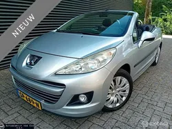 Grijs Gebruikt 2009 Peugeot 207 CC Cabriolet | € 2.999 (Super prijs)