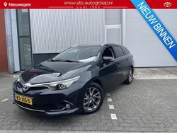 Grijs Gebruikt 2016 Toyota Auris Touring Sports Trend Stationwagen | € 16.750 (Eerlijke prijs)