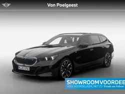 Zwart, metallic lak Nieuw 2025 BMW i5 M Sport Sedan | € 97.534