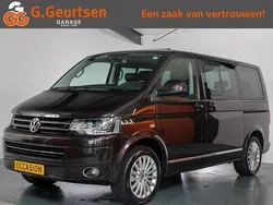 Rood Gebruikt 2012 VW Multivan Highline MPV | € 39.900