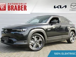 Zwart Nieuw 2024 Mazda MX30 Ad'Vantage SUV | € 34.900
